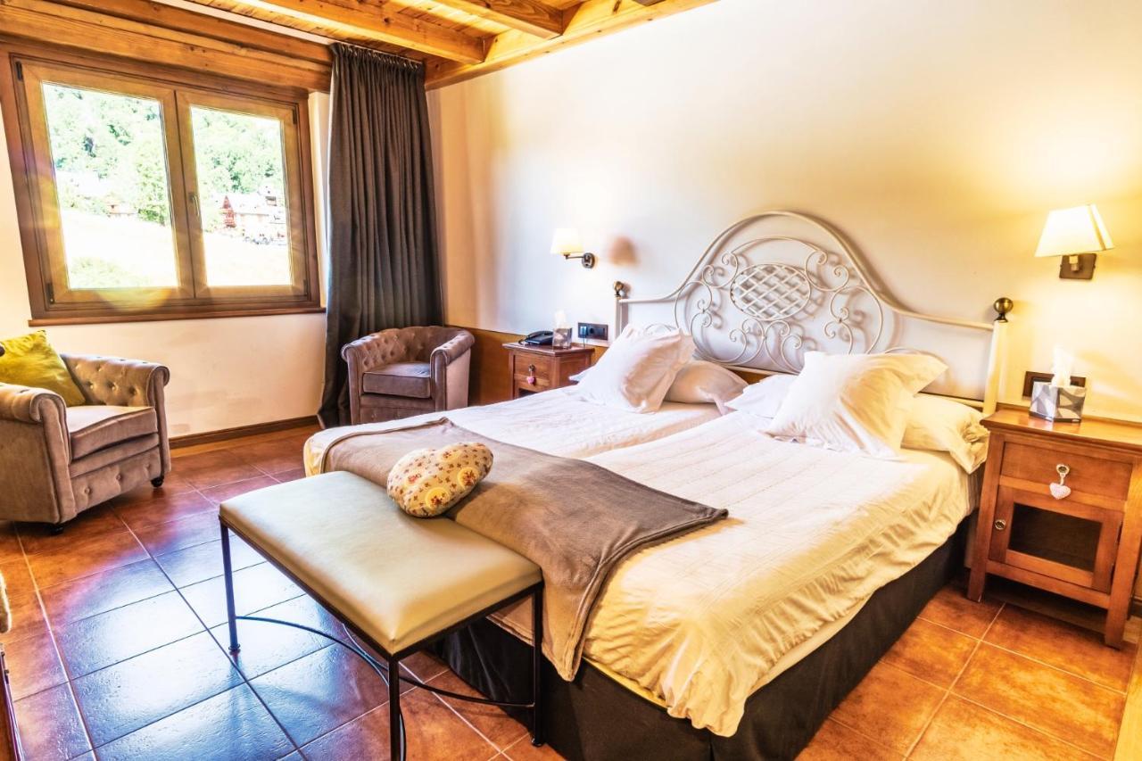 Mauberme Mountain Boutique Hotel サラルデュ エクステリア 写真