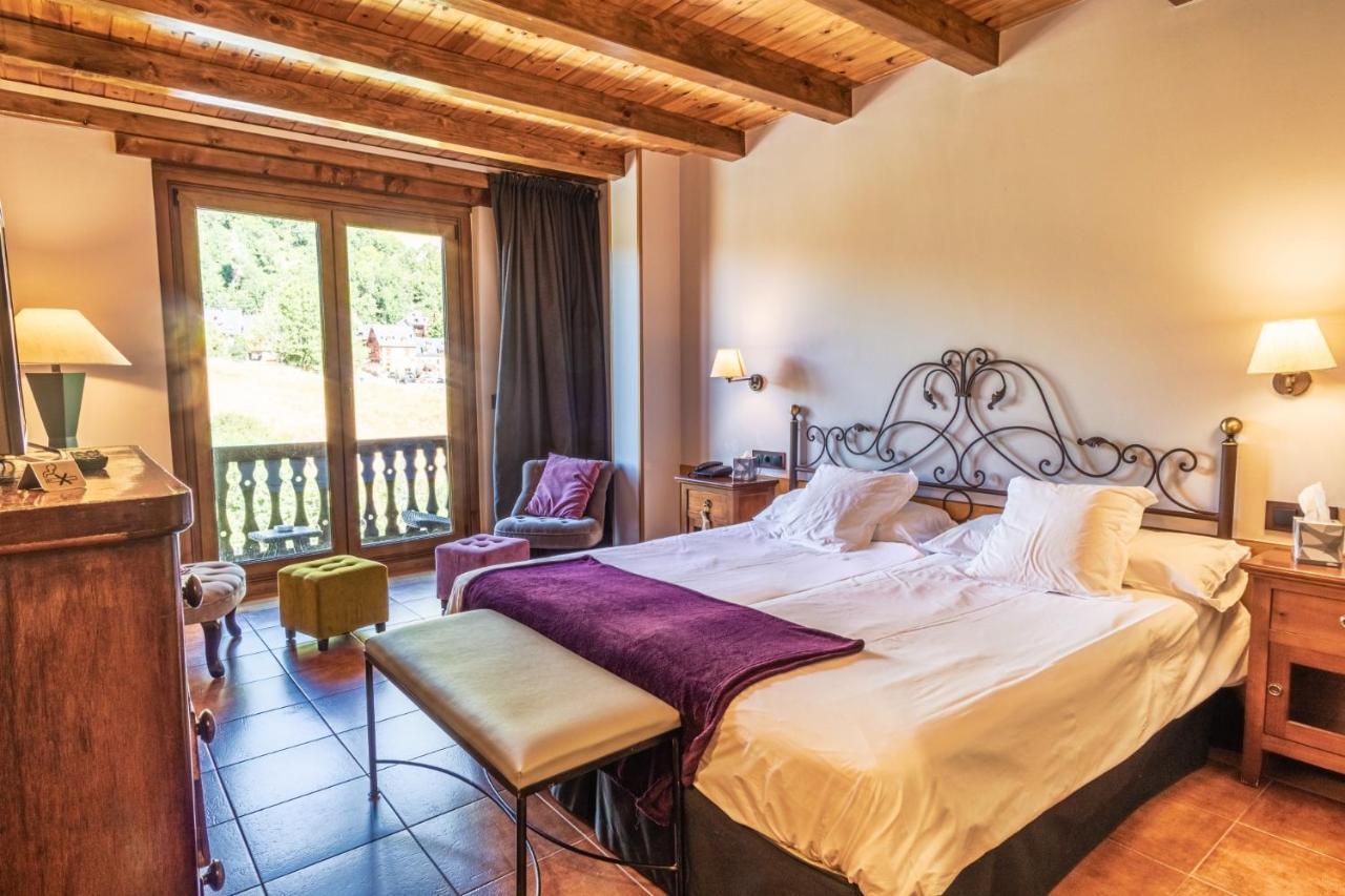 Mauberme Mountain Boutique Hotel サラルデュ エクステリア 写真