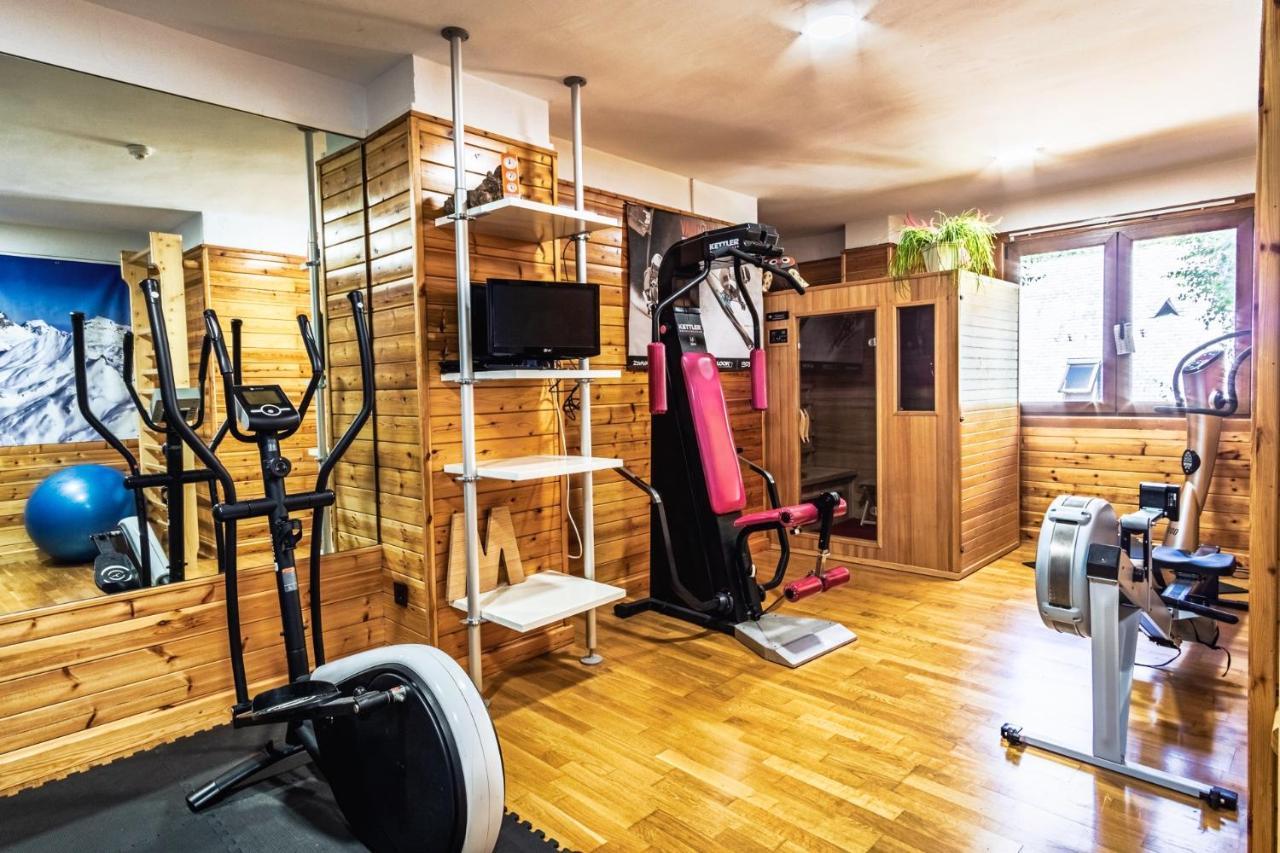 Mauberme Mountain Boutique Hotel サラルデュ エクステリア 写真