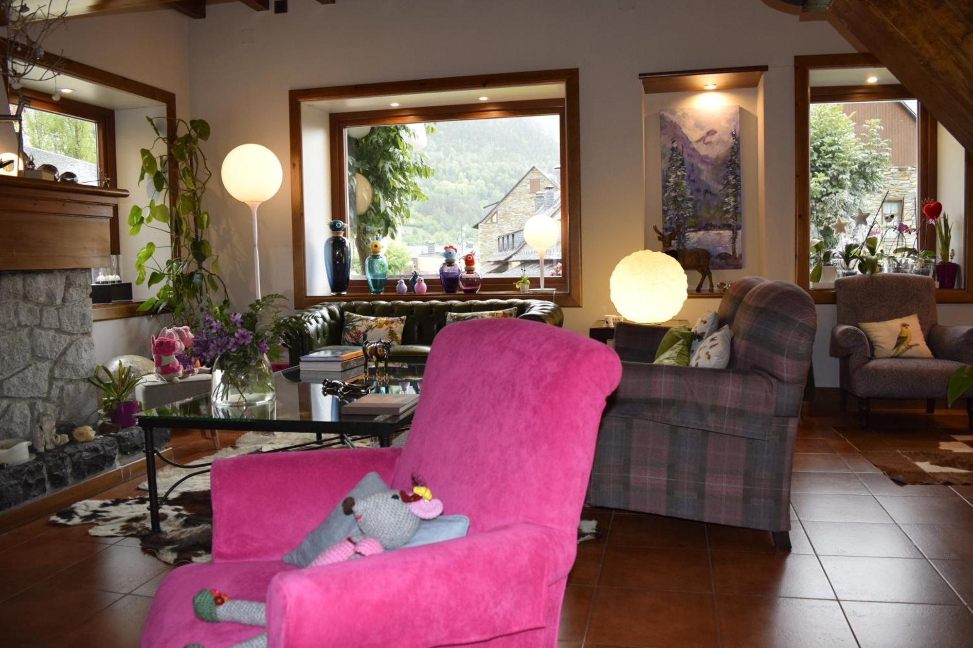 Mauberme Mountain Boutique Hotel サラルデュ エクステリア 写真